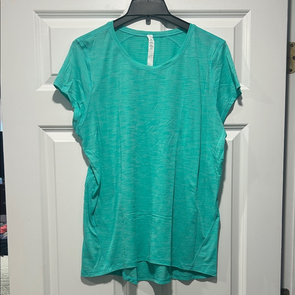 Lululemon Athletica Turquoise Short Sleeve Tee
